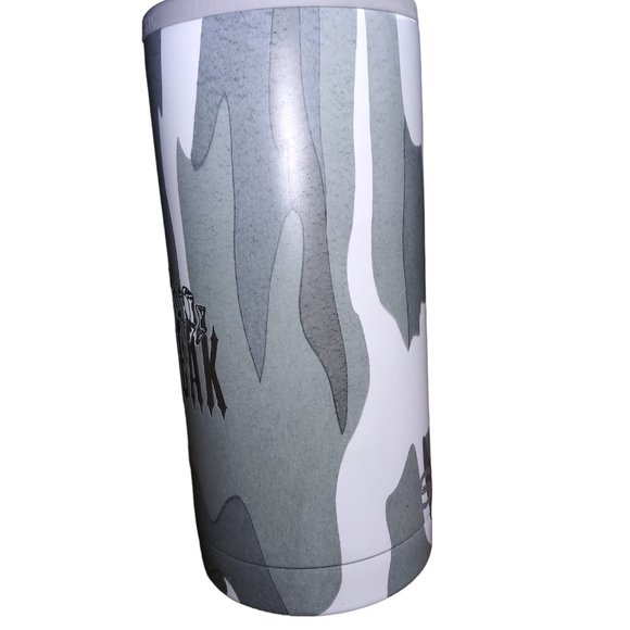SIC CUPS Diesel Freak Gray Camo Skull and Bones 20 oz Tumbler Triple Insulated - Picture 3 of 9
